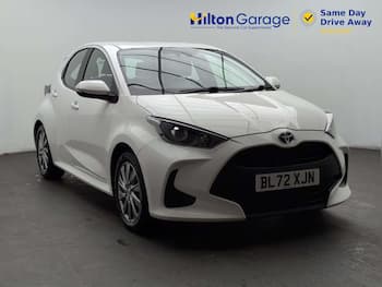Used Toyota Yaris 2022 for sale - 79614325: Photo