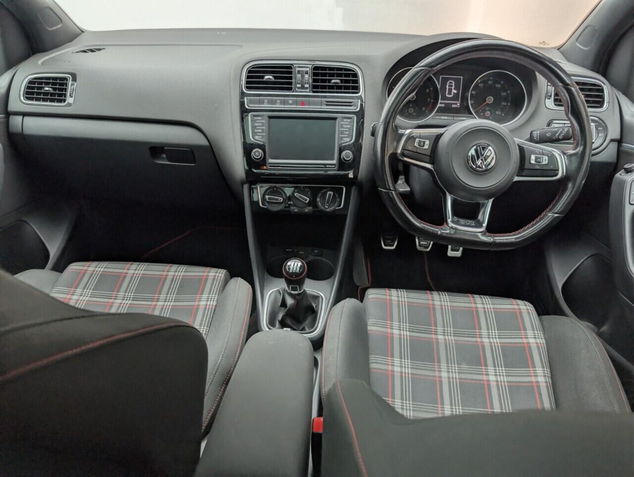 Used Volkswagen Polo 2016 for sale - 76742470: Photo 22