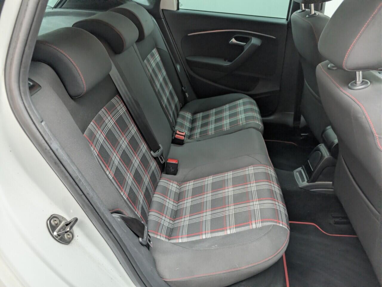 Used Volkswagen Polo 2016 for sale - 76742470: Photo 23