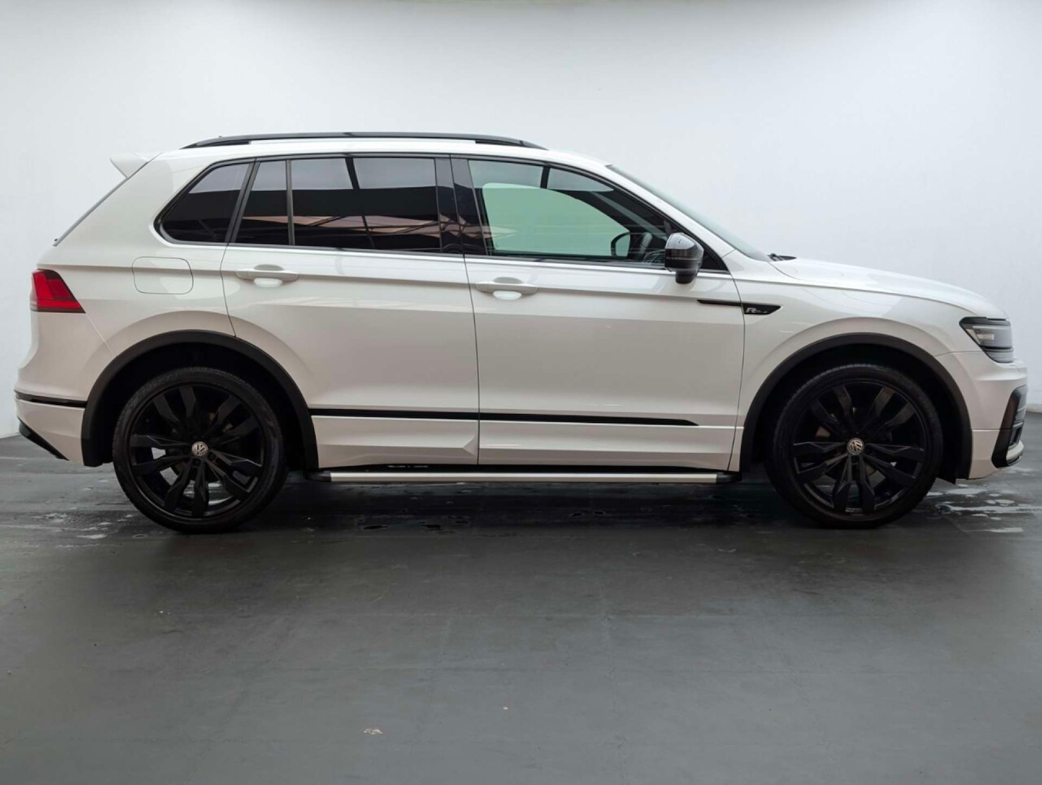 Used Volkswagen Tiguan 2017 for sale - 77766956: Photo 14