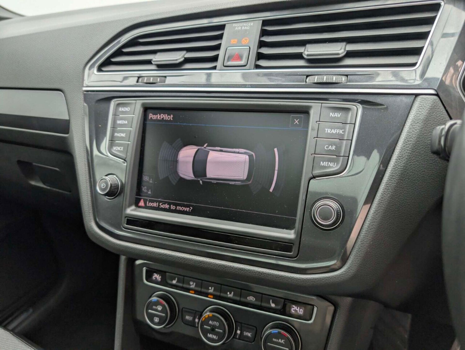 Used Volkswagen Tiguan 2017 for sale - 77766956: Photo 20