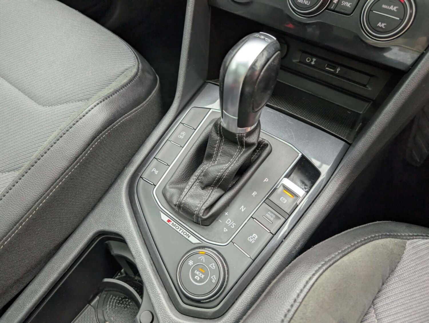 Used Volkswagen Tiguan 2017 for sale - 77766956: Photo 22