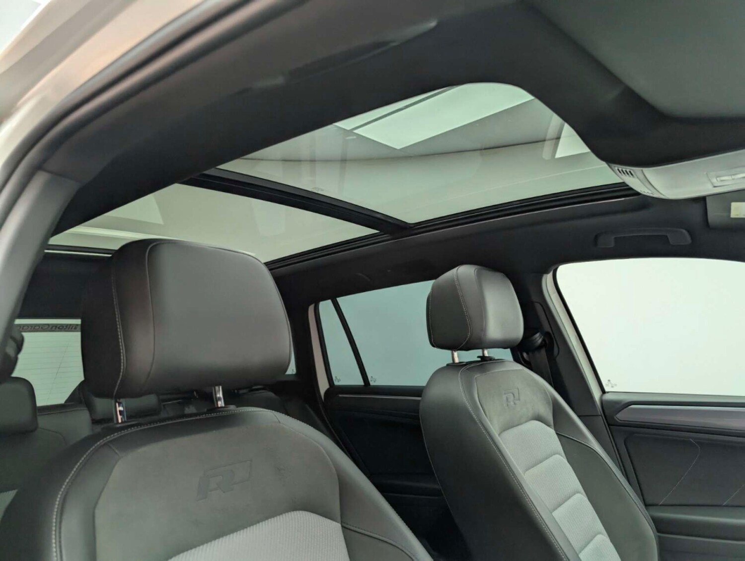 Used Volkswagen Tiguan 2017 for sale - 77766956: Photo 29