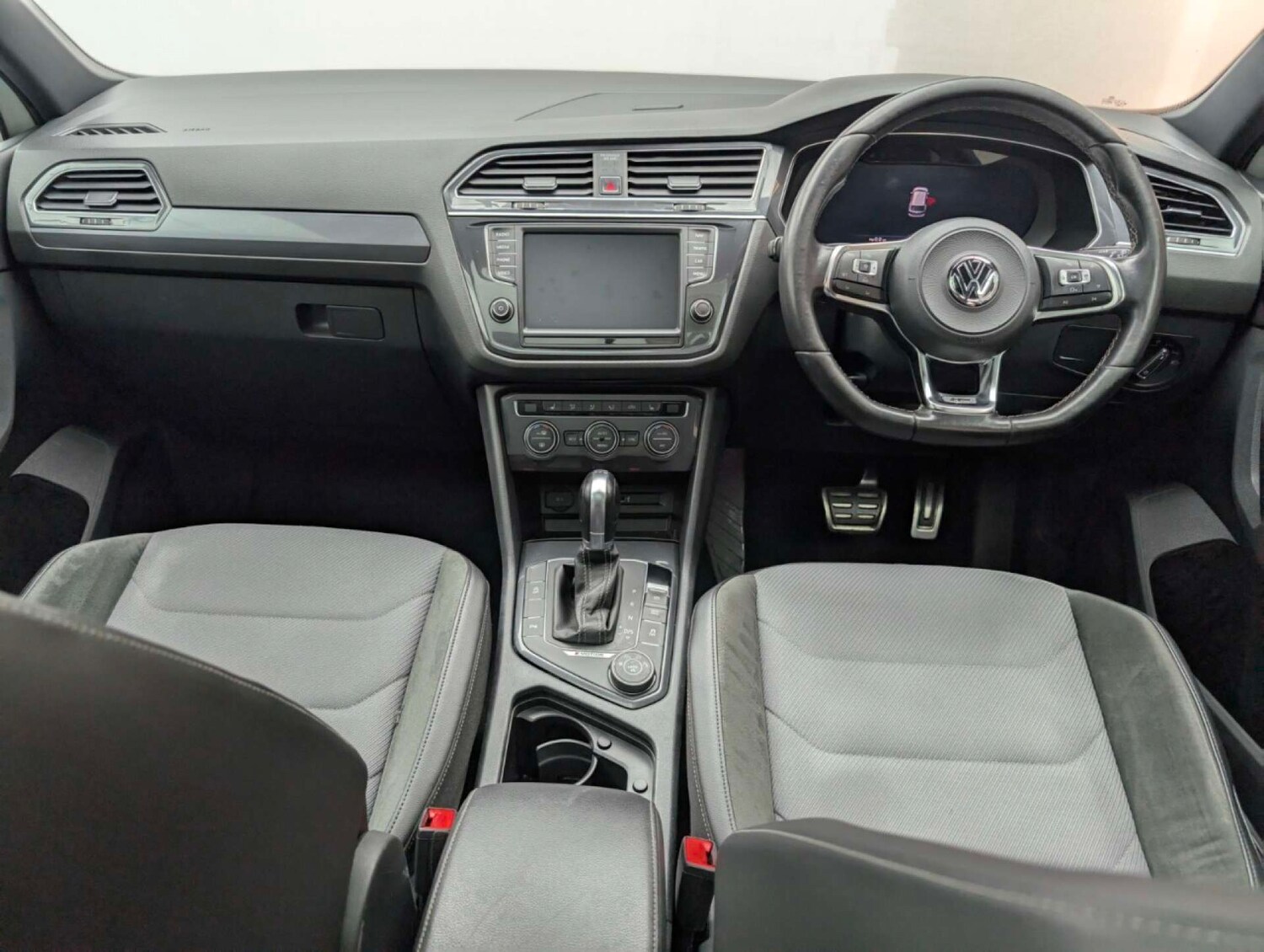 Used Volkswagen Tiguan 2017 for sale - 77766956: Photo 30