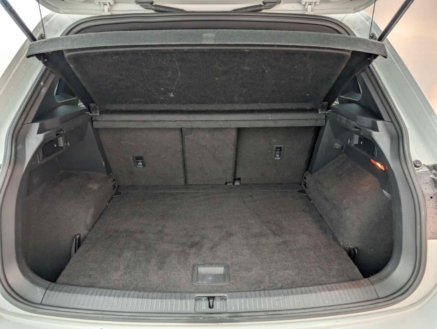 Used Volkswagen Tiguan 2017 for sale - 77766956: Photo 32