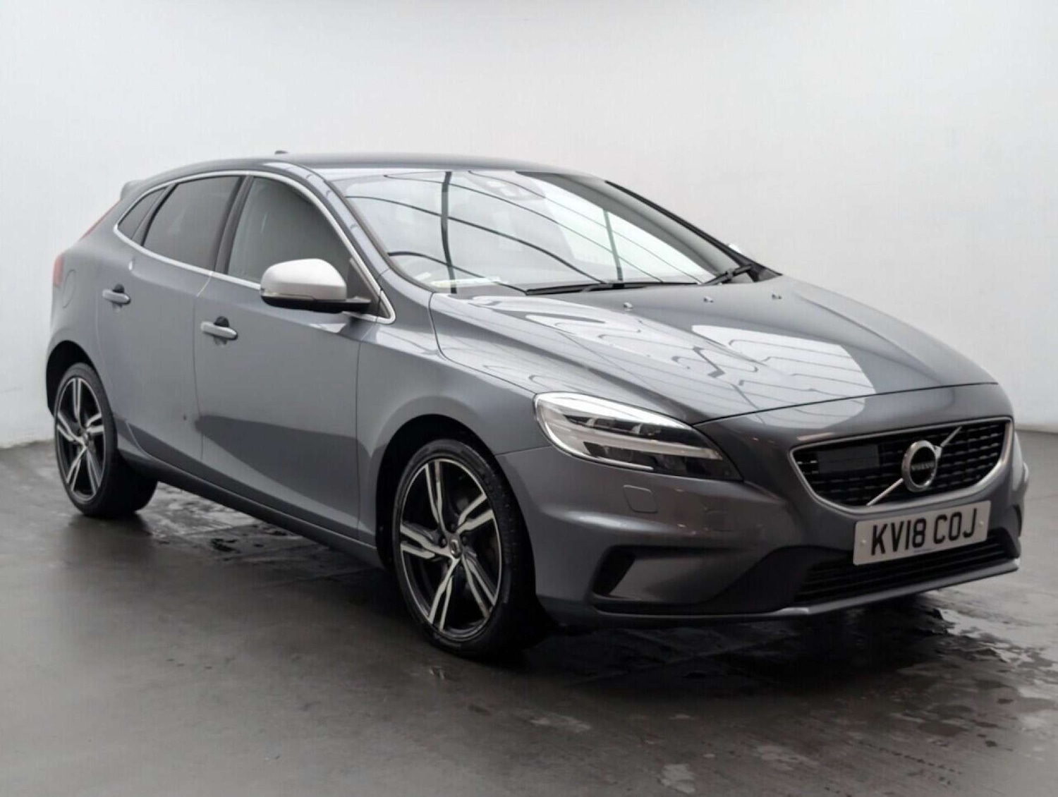 Used Volvo V40 2018 for sale - 77714541: Photo 12