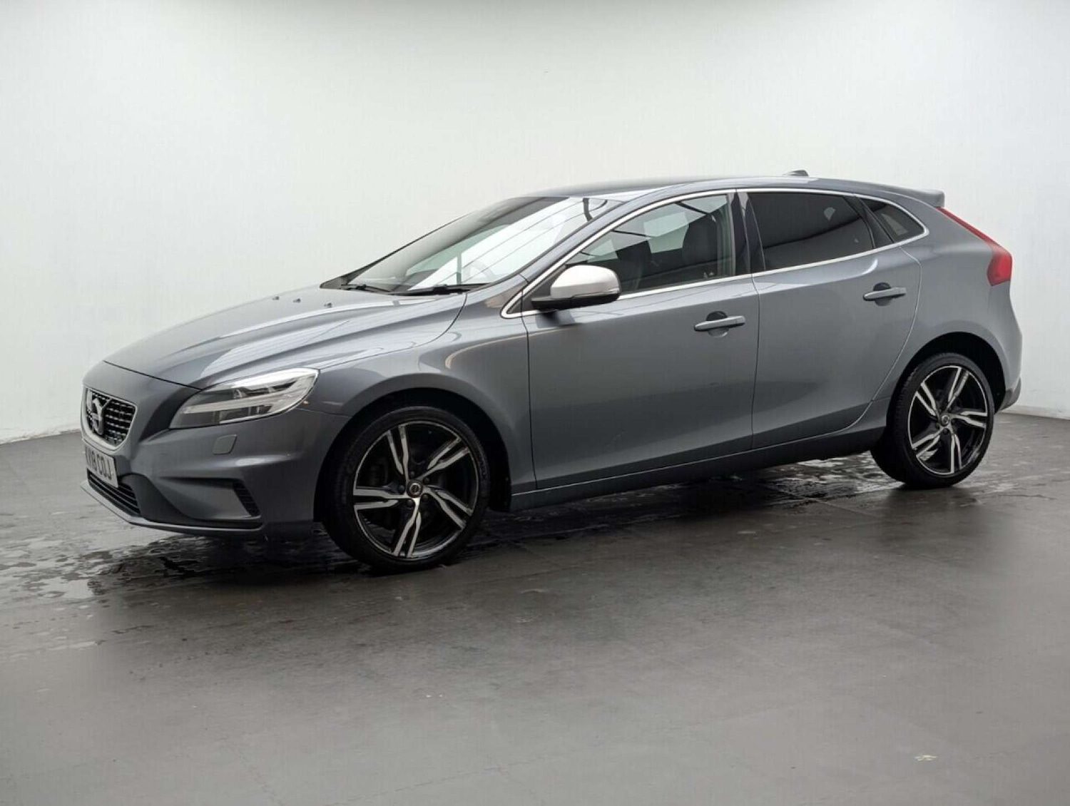 Used Volvo V40 2018 for sale - 77714541: Photo 15