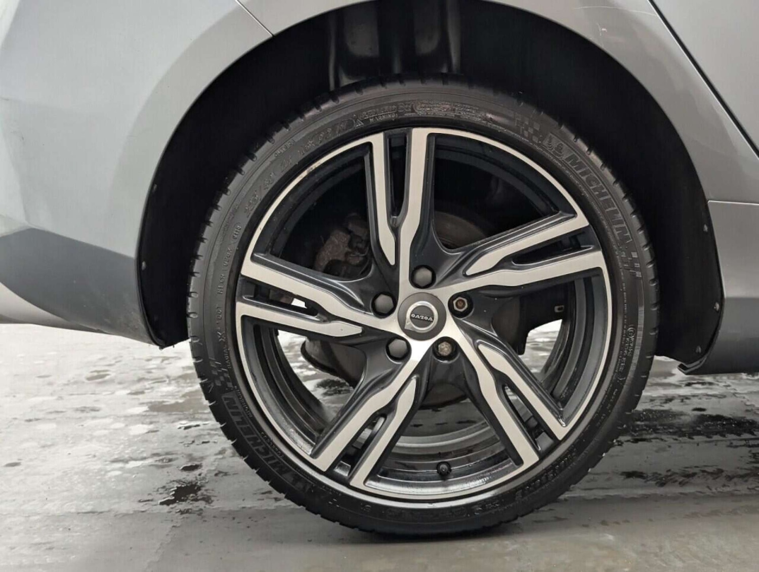 Used Volvo V40 2018 for sale - 77714541: Photo 21