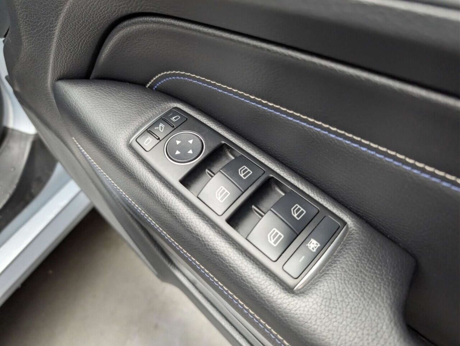 Used Mercedes-Benz E Class 2016 for sale - 77713414: Photo 21