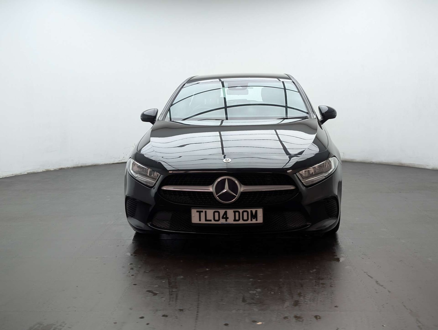 Used Mercedes-Benz A-Class 2019 for sale - 77880460: Photo 3