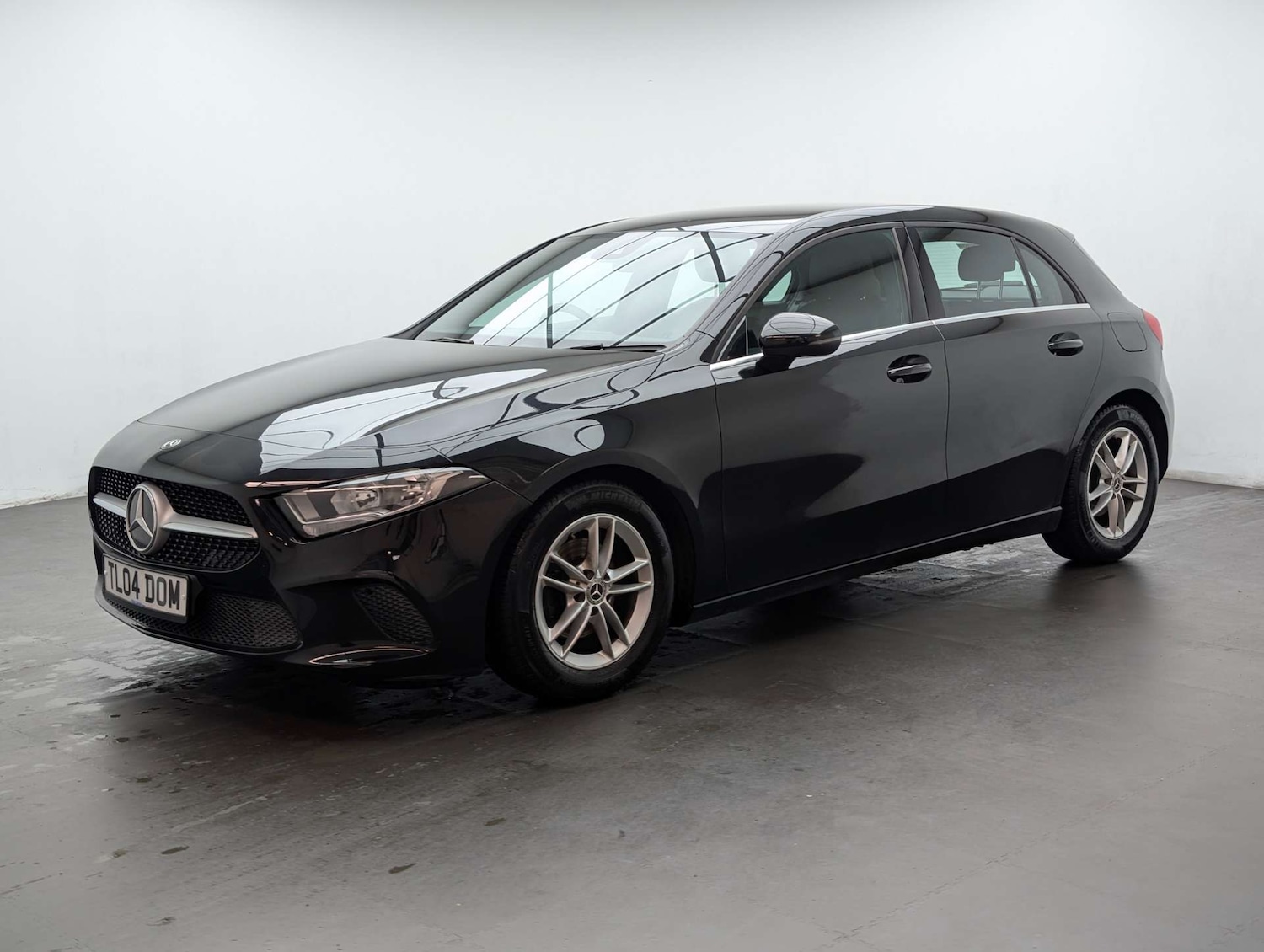 Used Mercedes-Benz A-Class 2019 for sale - 77880460: Photo 5