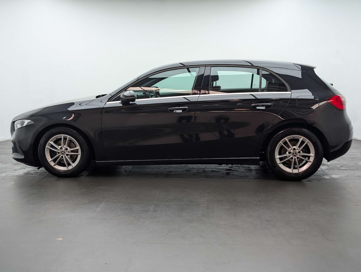 Used Mercedes-Benz A-Class 2019 for sale - 77880460: Photo 6