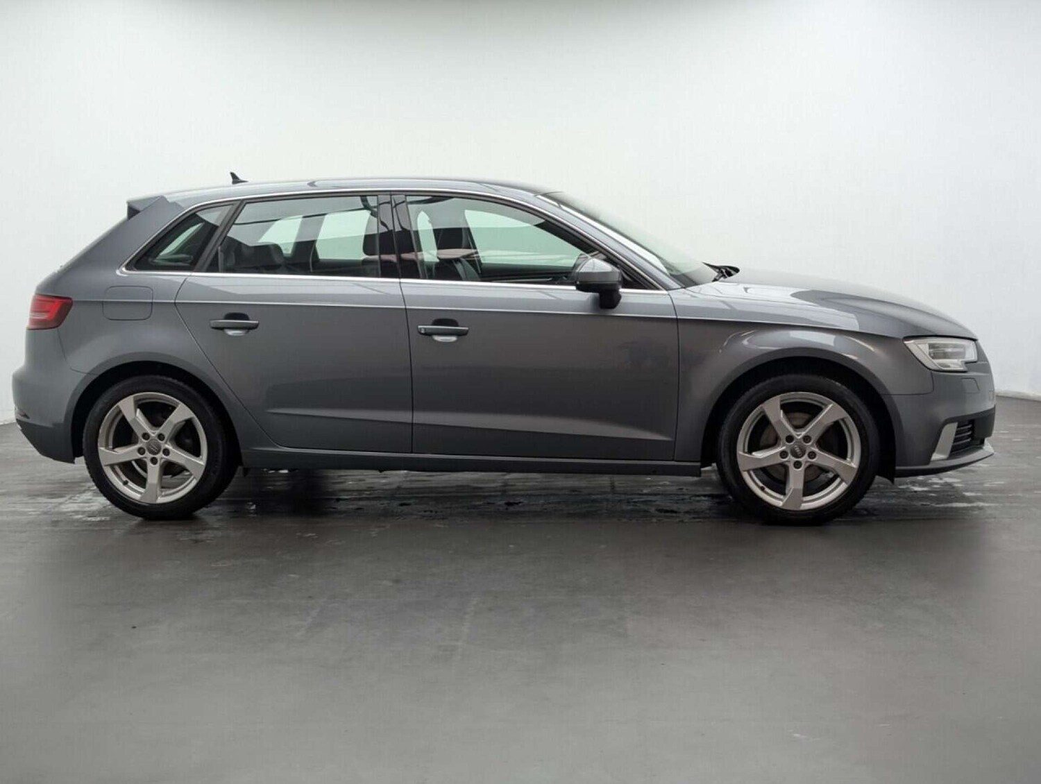 Used Audi A3 2019 for sale - 77891358: Photo 11