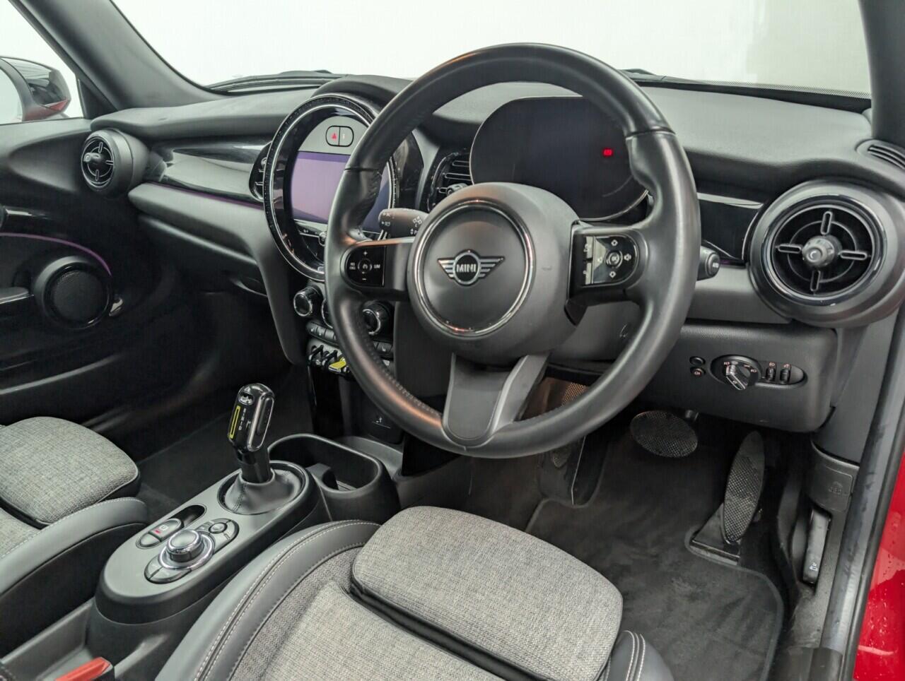 Used MINI Electric Hatch 2021 for sale - 76423043: Photo 11