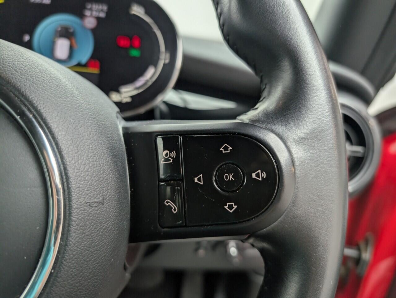 Used MINI Electric Hatch 2021 for sale - 76423043: Photo 21