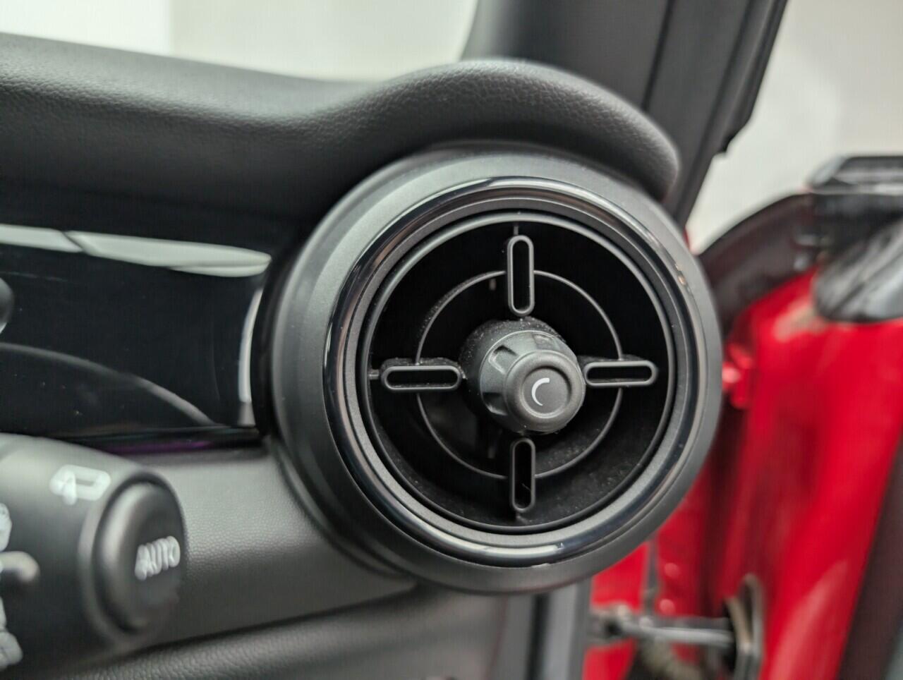 Used MINI Electric Hatch 2021 for sale - 76423043: Photo 22