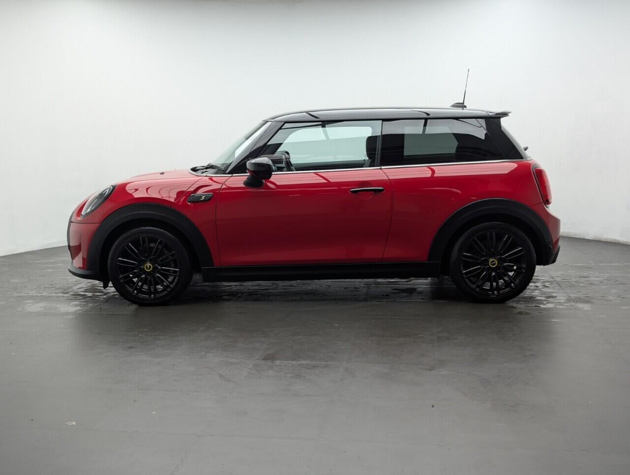 Used MINI Electric Hatch 2021 for sale - 76423043: Photo 5