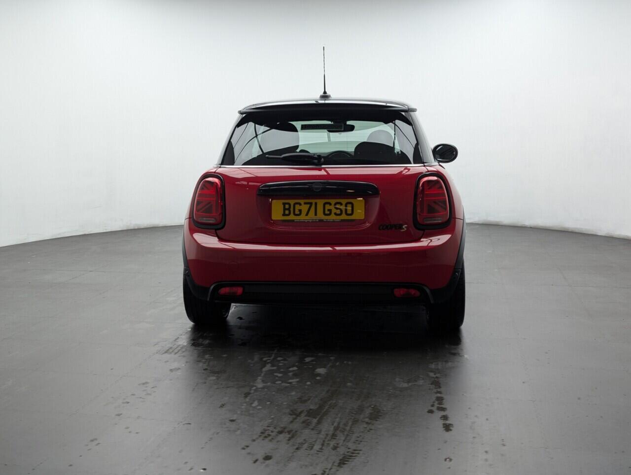 Used MINI Electric Hatch 2021 for sale - 76423043: Photo 7