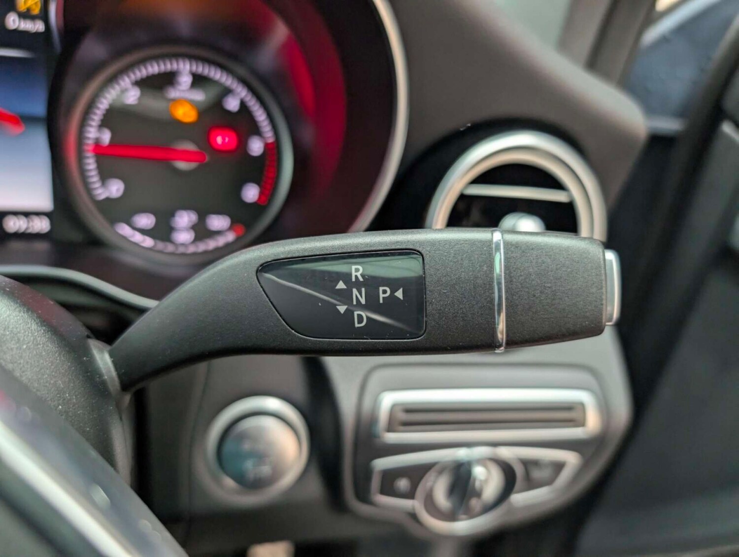 Used Mercedes-Benz GLC 2018 for sale - 77803663: Photo 16