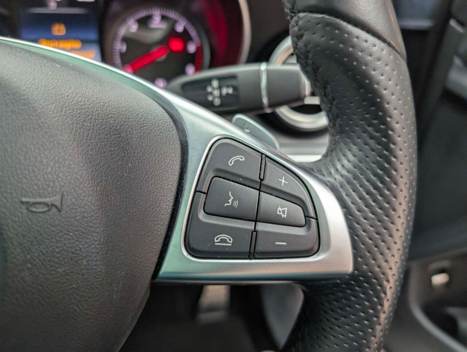 Used Mercedes-Benz GLC 2018 for sale - 77803663: Photo 19