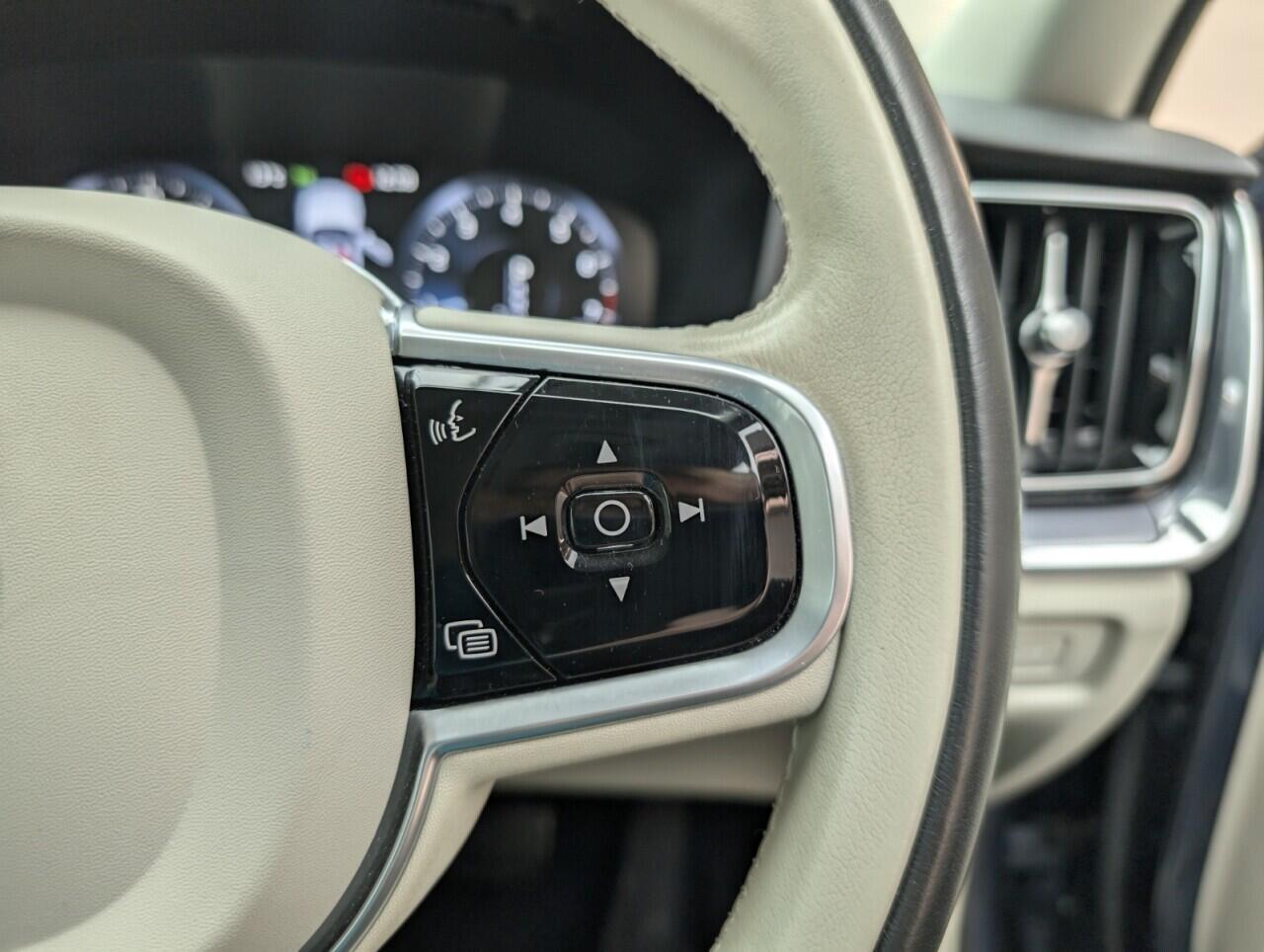 Used Volvo V60 2019 for sale - 76425313: Photo 19