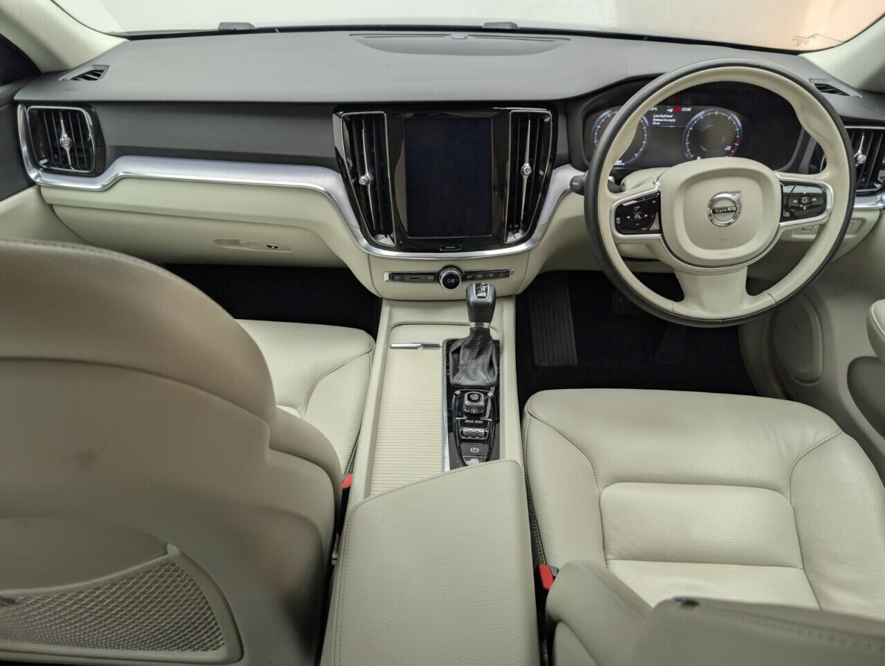 Used Volvo V60 2019 for sale - 76425313: Photo 24