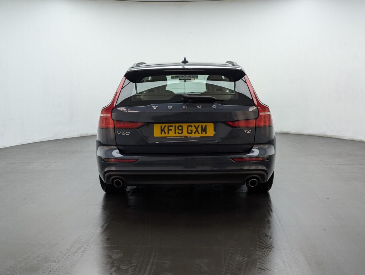 Used Volvo V60 2019 for sale - 76425313: Photo 7