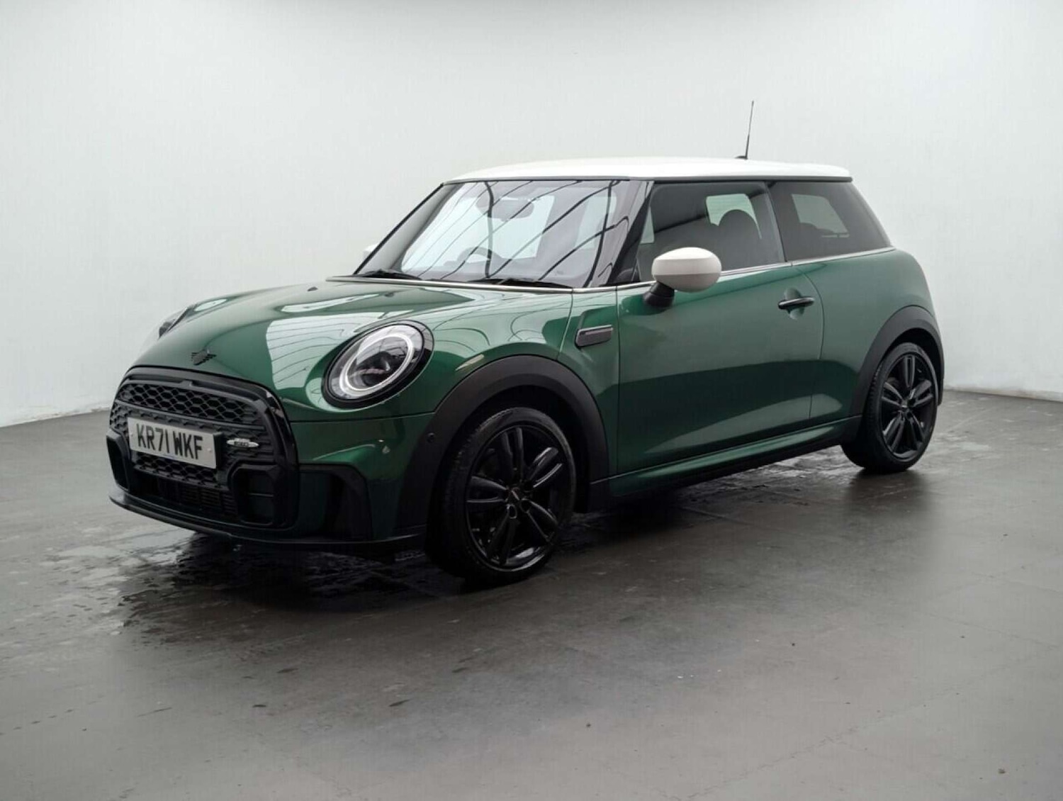 Used MINI Hatch 2022 for sale - 77714022: Photo 4