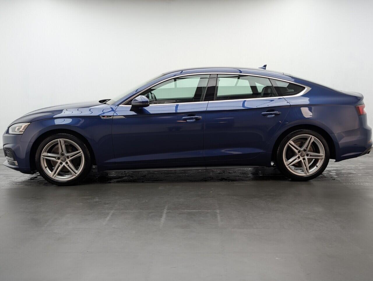 Used Audi A5 2018 for sale - 76550252: Photo 5