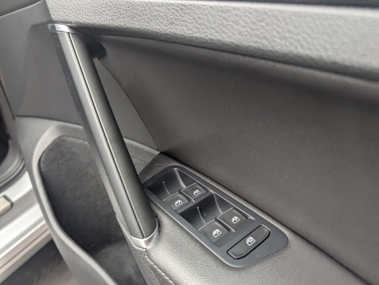 Used Volkswagen Golf 2015 for sale - 76422868: Photo 22