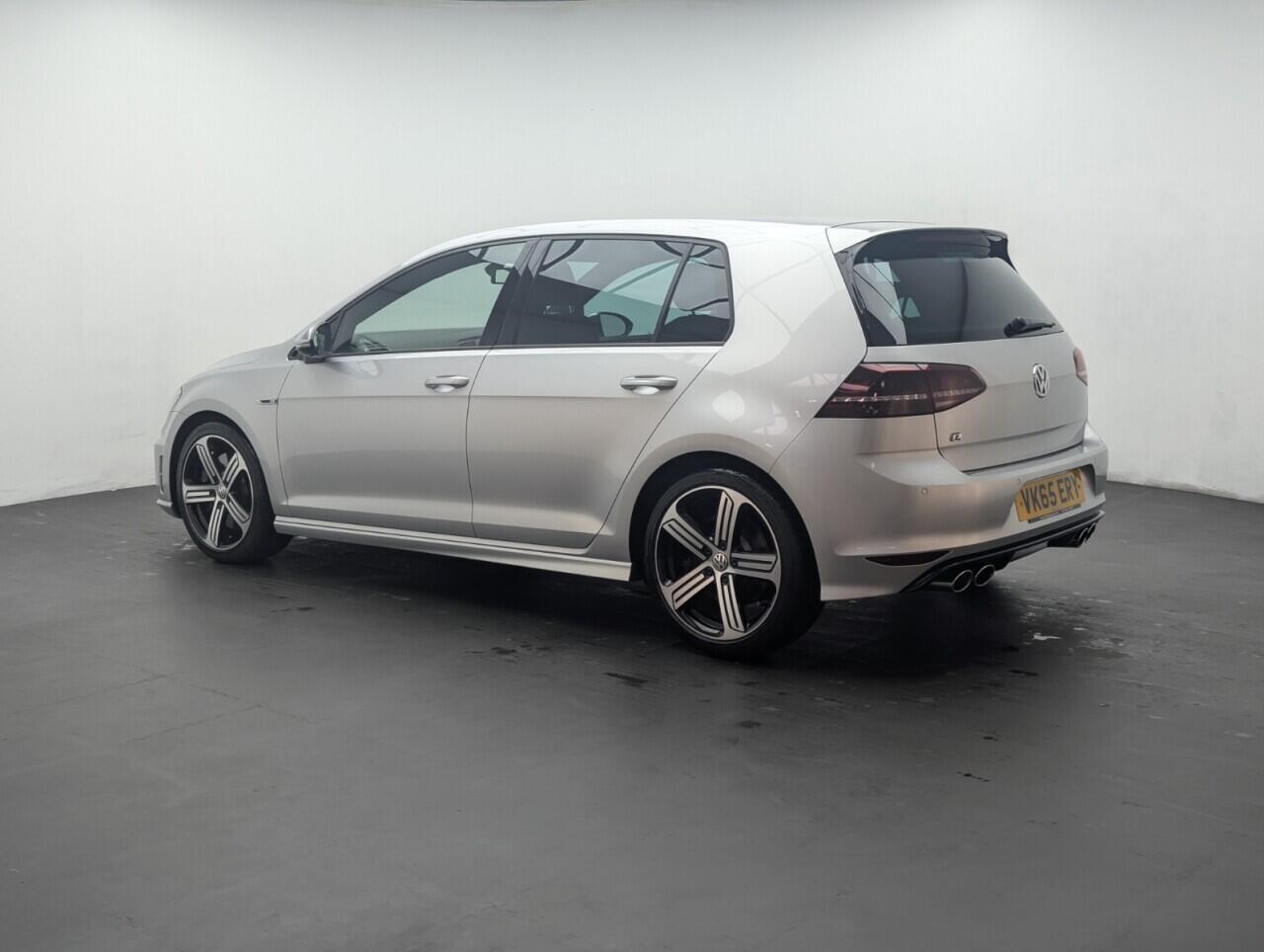 Used Volkswagen Golf 2015 for sale - 76422868: Photo 6