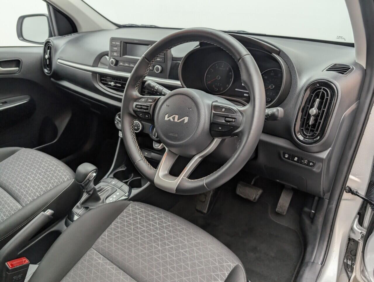 Used Kia Picanto 2022 for sale - 76425055: Photo 11