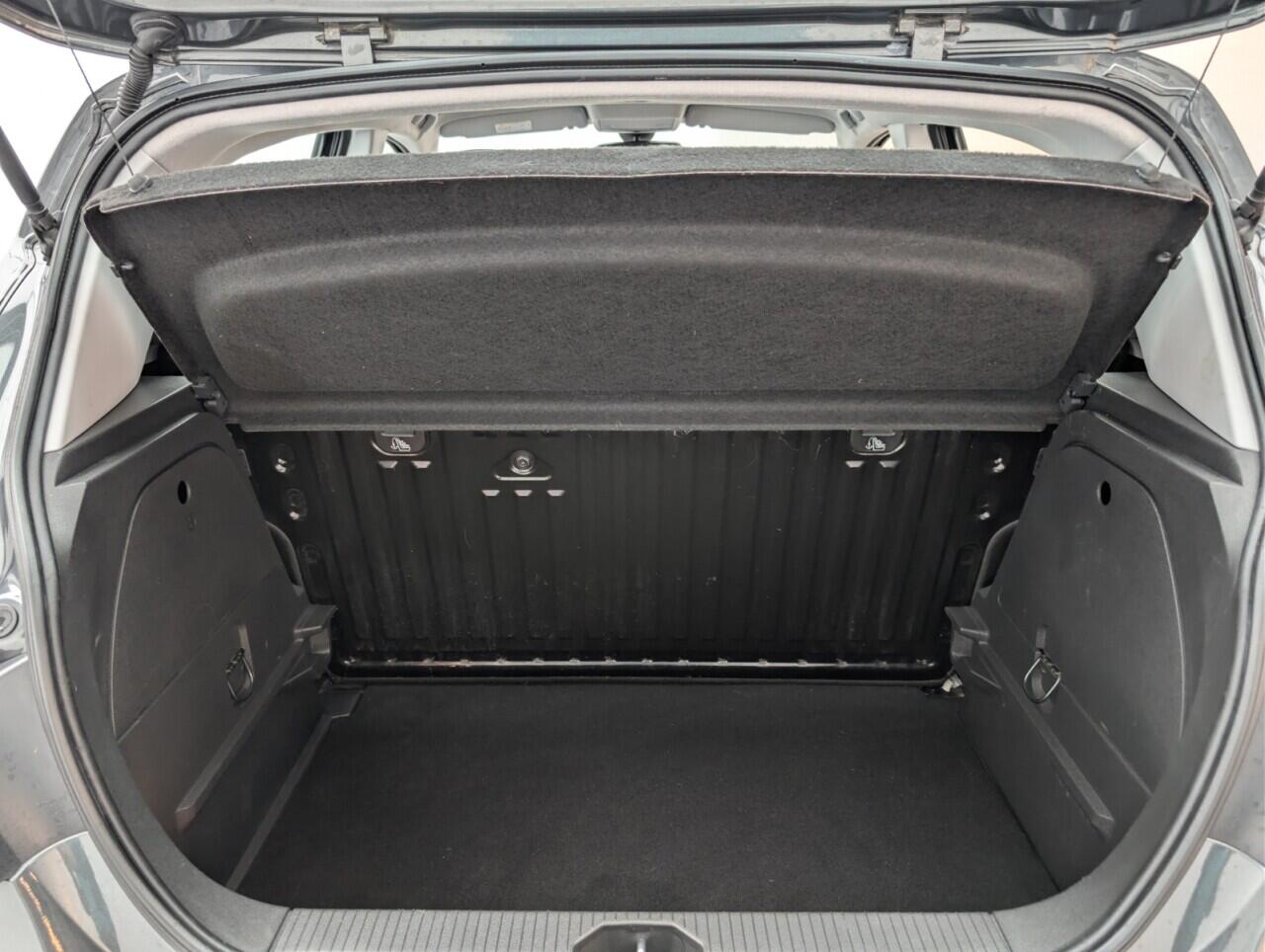 Used Vauxhall Corsa 2018 for sale - 76424864: Photo 36