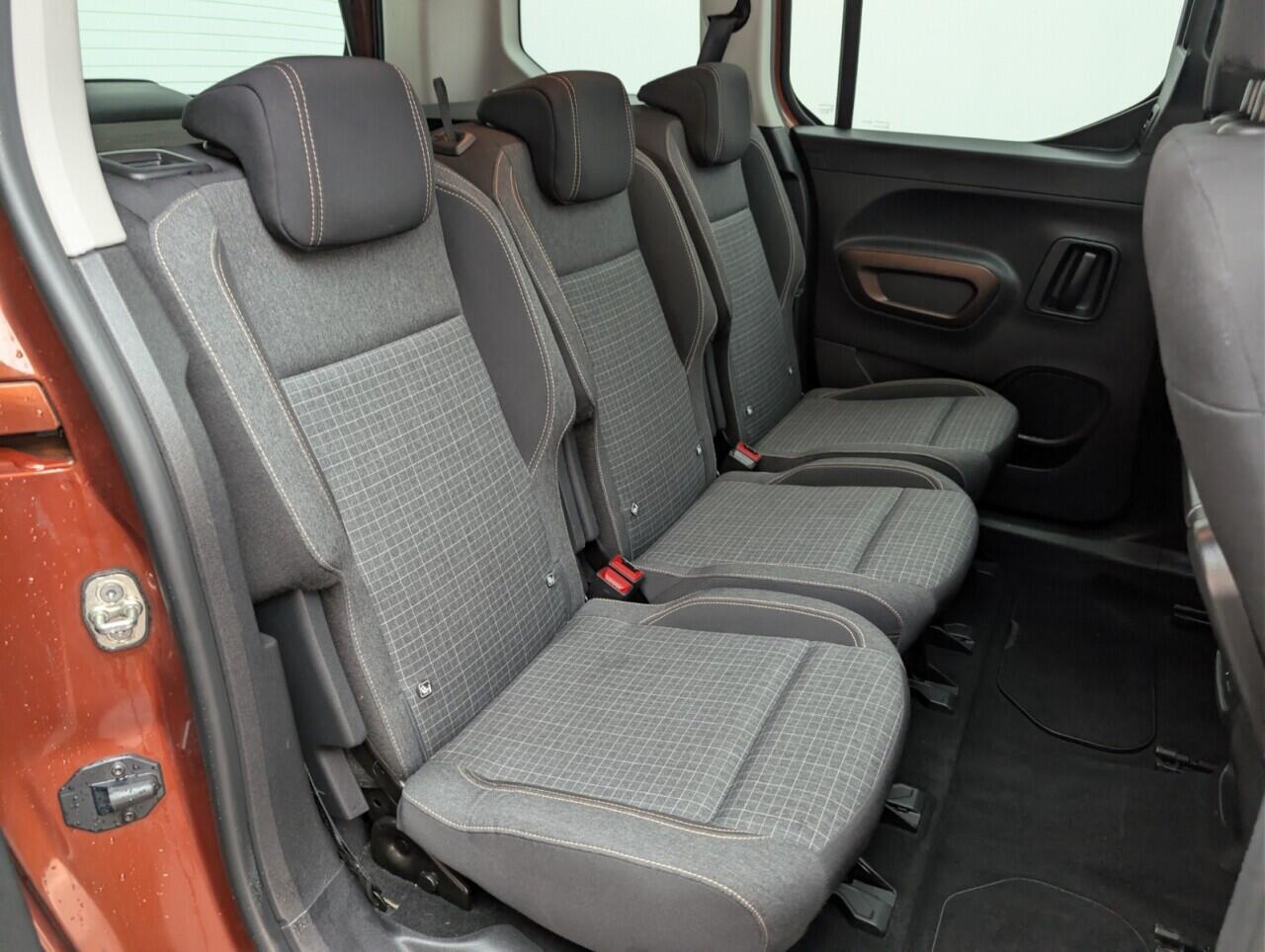 Used Peugeot Rifter 2019 for sale - 77091849: Photo 24