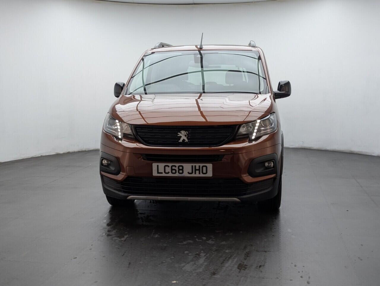 Used Peugeot Rifter 2019 for sale - 77091849: Photo 3