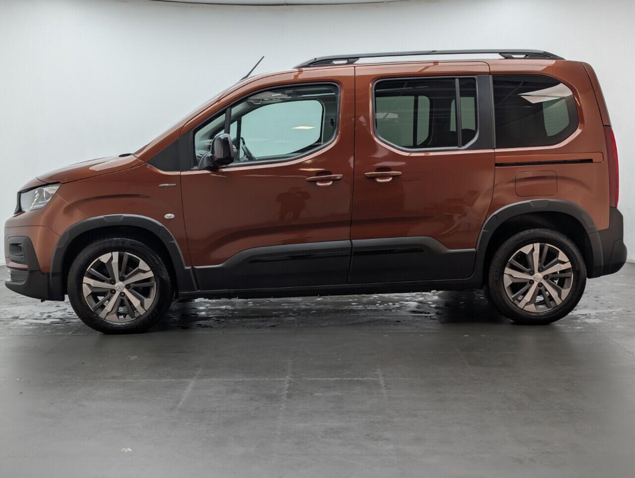 Used Peugeot Rifter 2019 for sale - 77091849: Photo 5