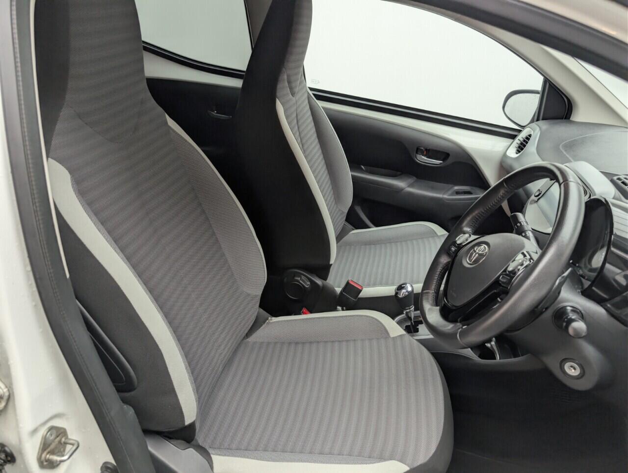 Used Toyota AYGO 2020 for sale - 77097913: Photo 12