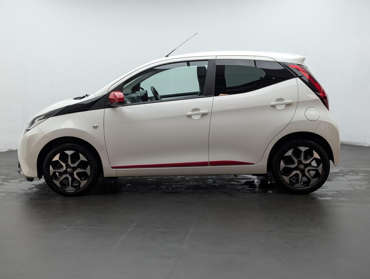 Used Toyota AYGO 2020 for sale - 77097913: Photo 5
