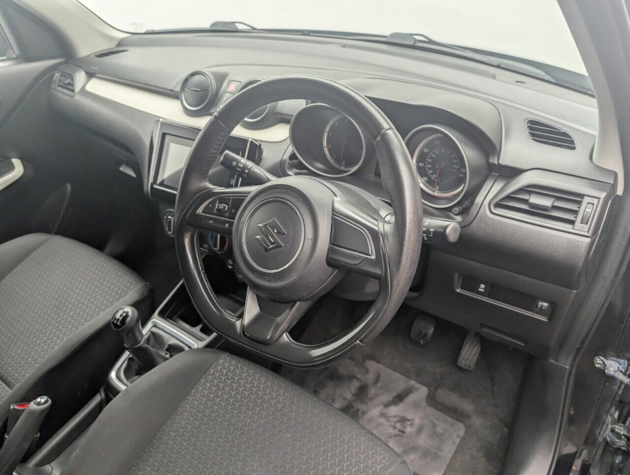 Used Suzuki Swift 2019 for sale - 76424949: Photo 10