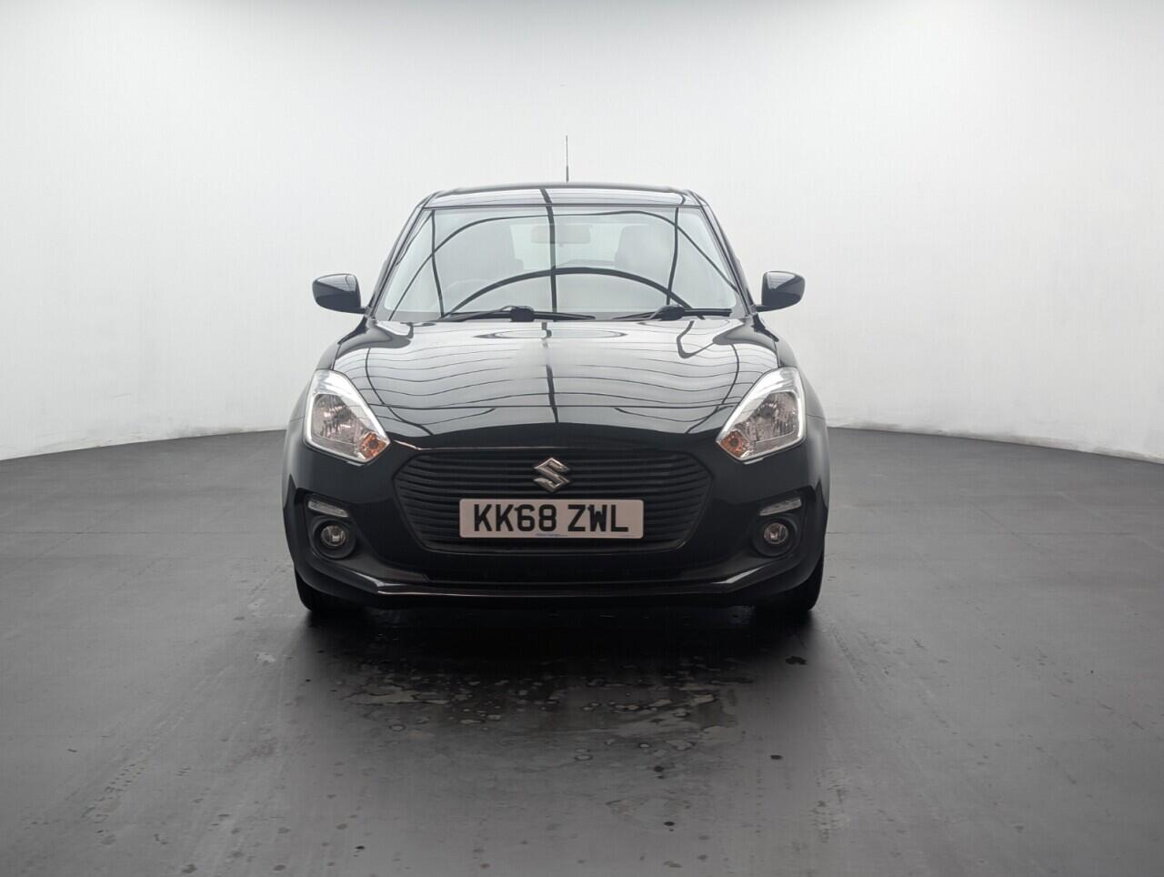 Used Suzuki Swift 2019 for sale - 76424949: Photo 3