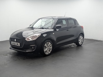 Used Suzuki Swift 2019 for sale - 76424949: Photo