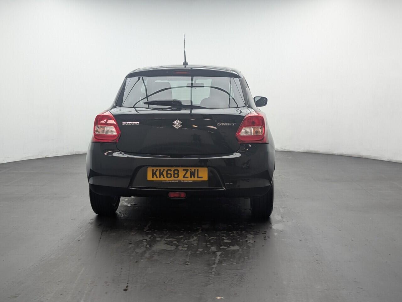 Used Suzuki Swift 2019 for sale - 76424949: Photo 7