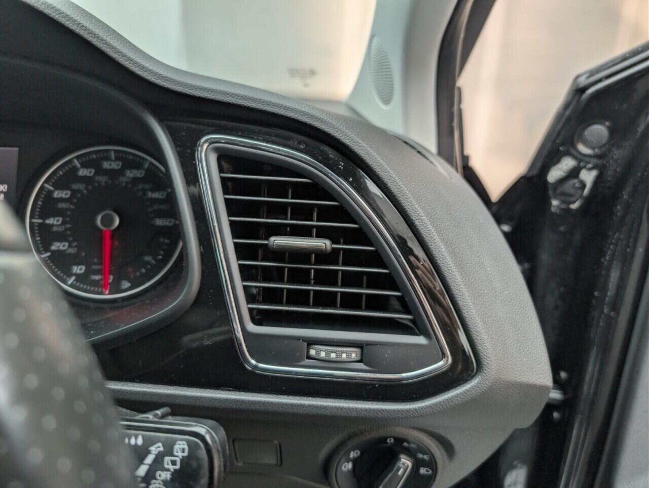 Used SEAT Leon 2019 for sale - 76765566: Photo 31