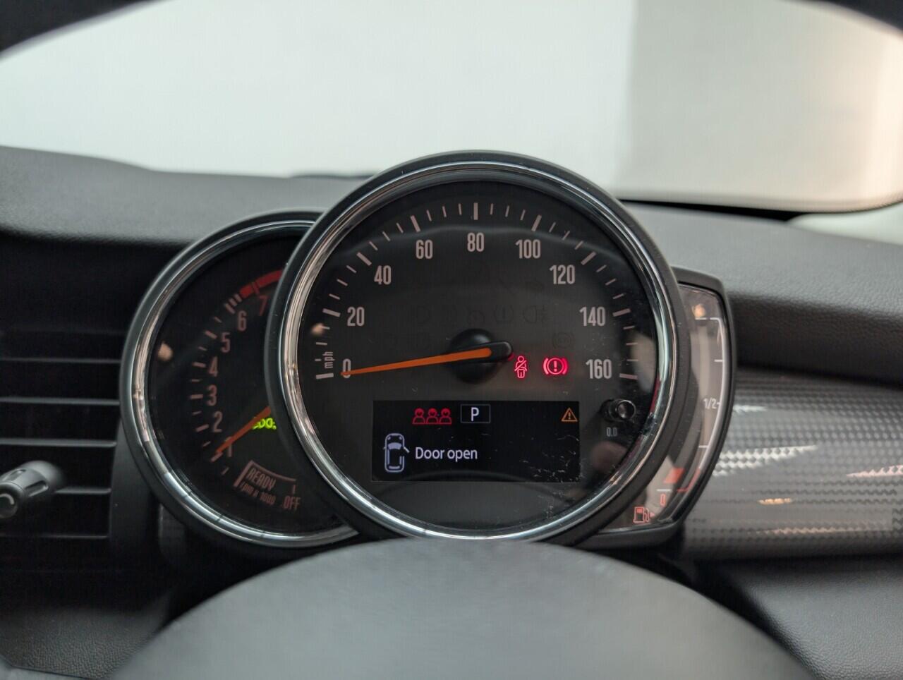 Used MINI Hatch 2018 for sale - 76425354: Photo 18