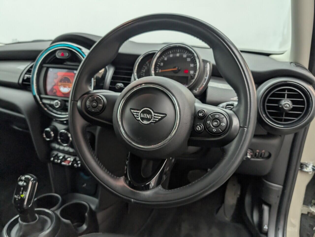 Used MINI Hatch 2018 for sale - 76425354: Photo 23