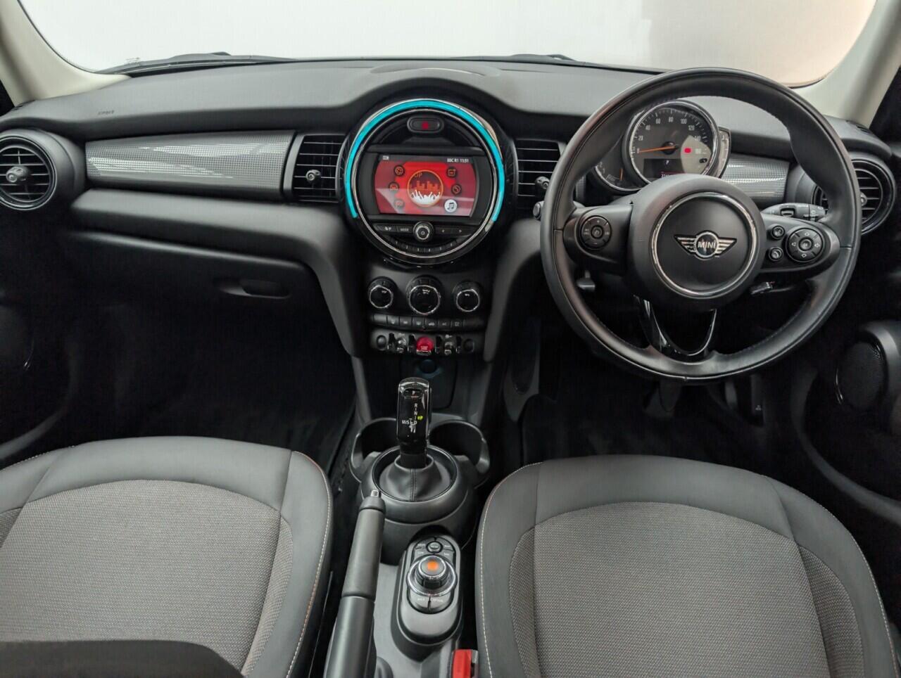 Used MINI Hatch 2018 for sale - 76425354: Photo 24