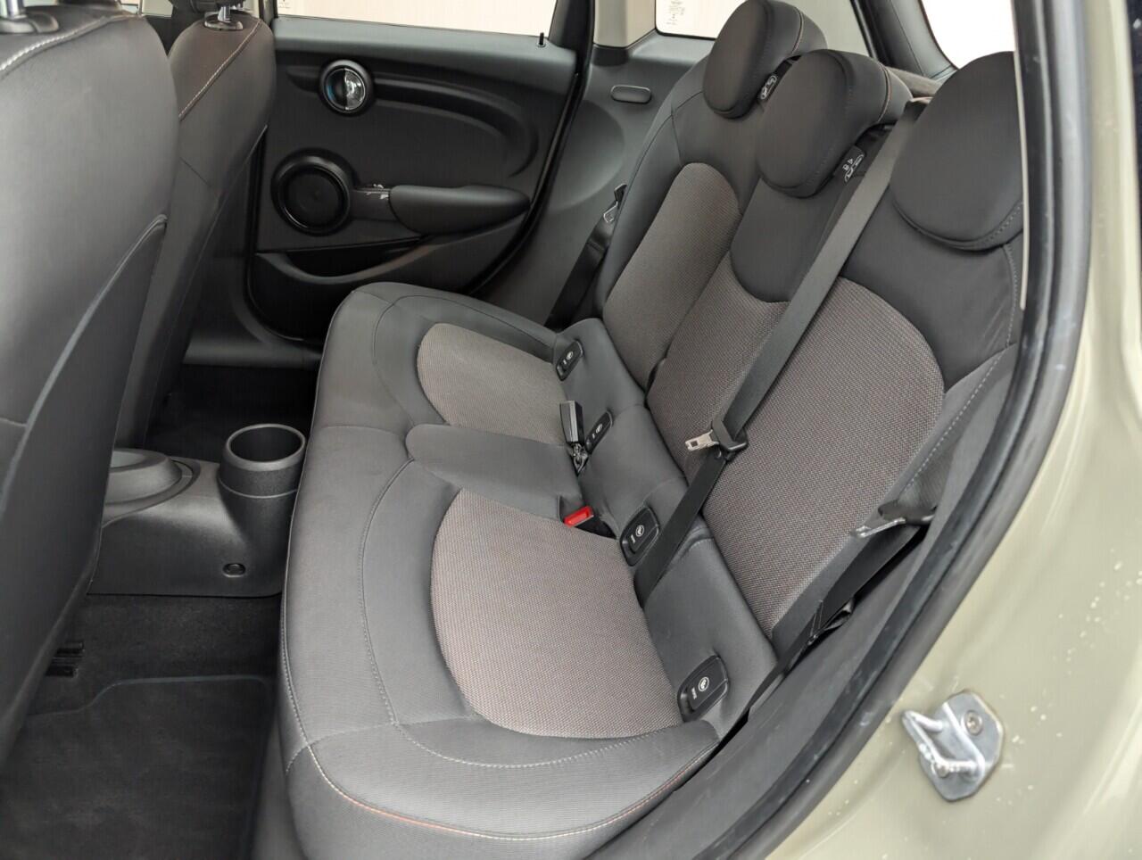 Used MINI Hatch 2018 for sale - 76425354: Photo 27