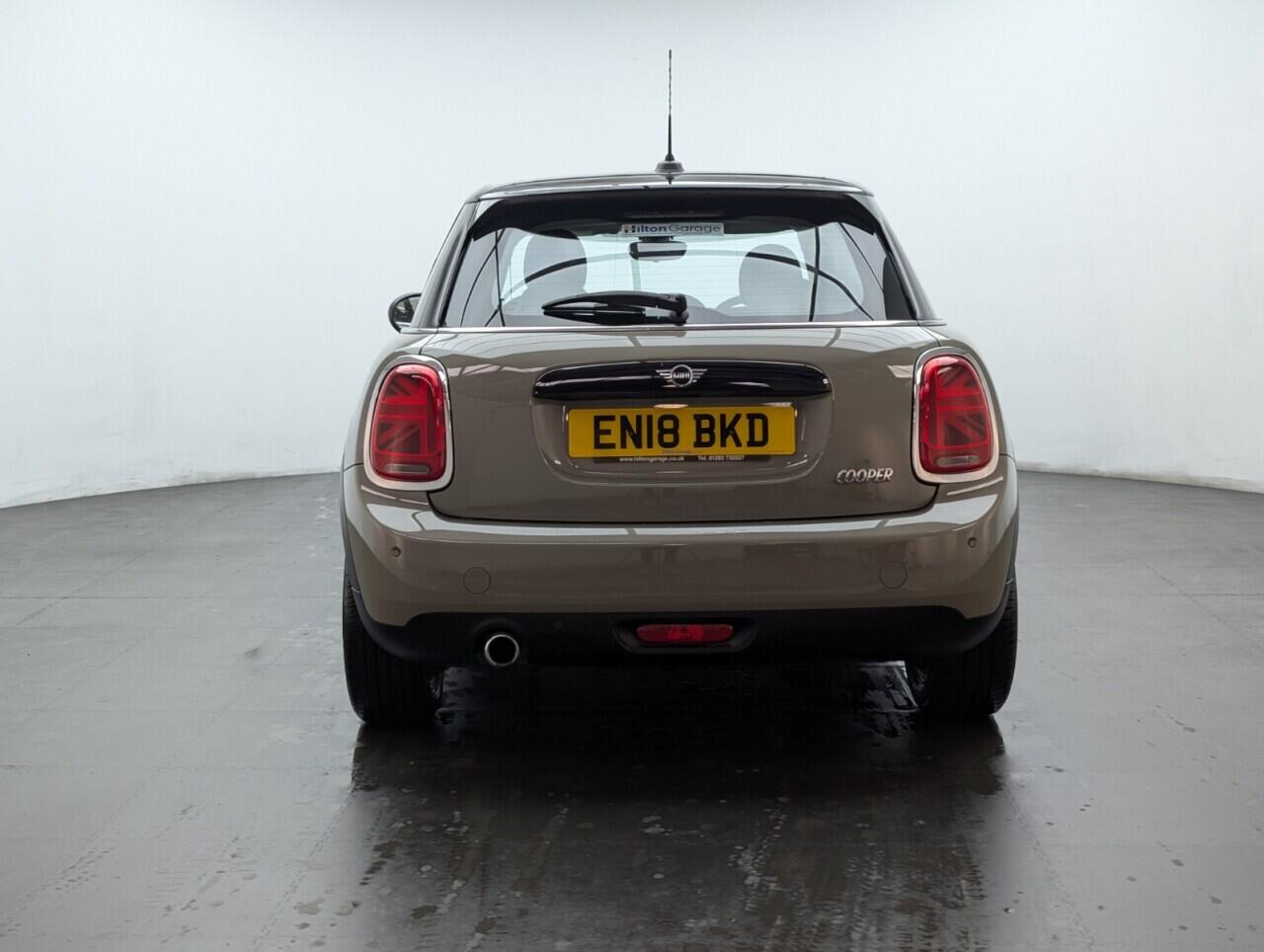 Used MINI Hatch 2018 for sale - 76425354: Photo 7