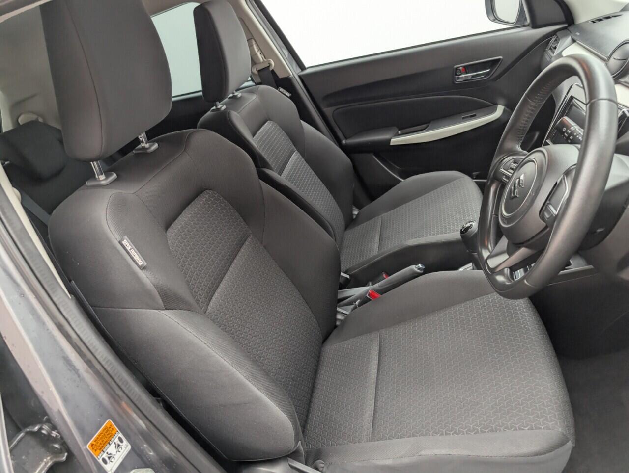 Used Suzuki Swift 2018 for sale - 76424239: Photo 12