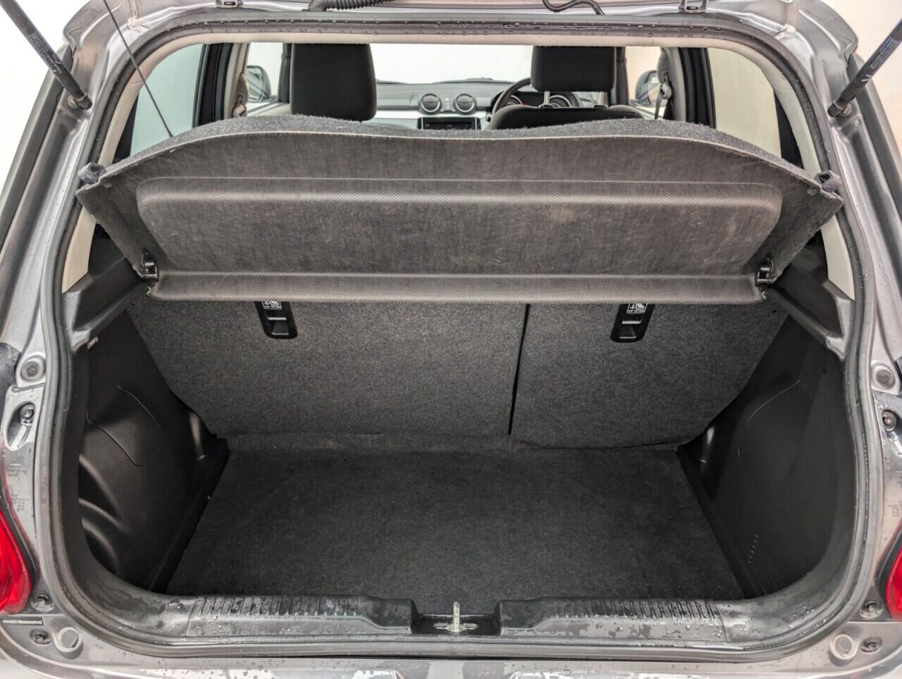 Used Suzuki Swift 2018 for sale - 76424239: Photo 25